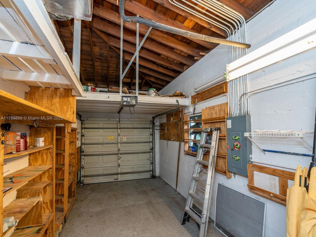 9441 Byron Ave, Surfside, FL 33154 Photo