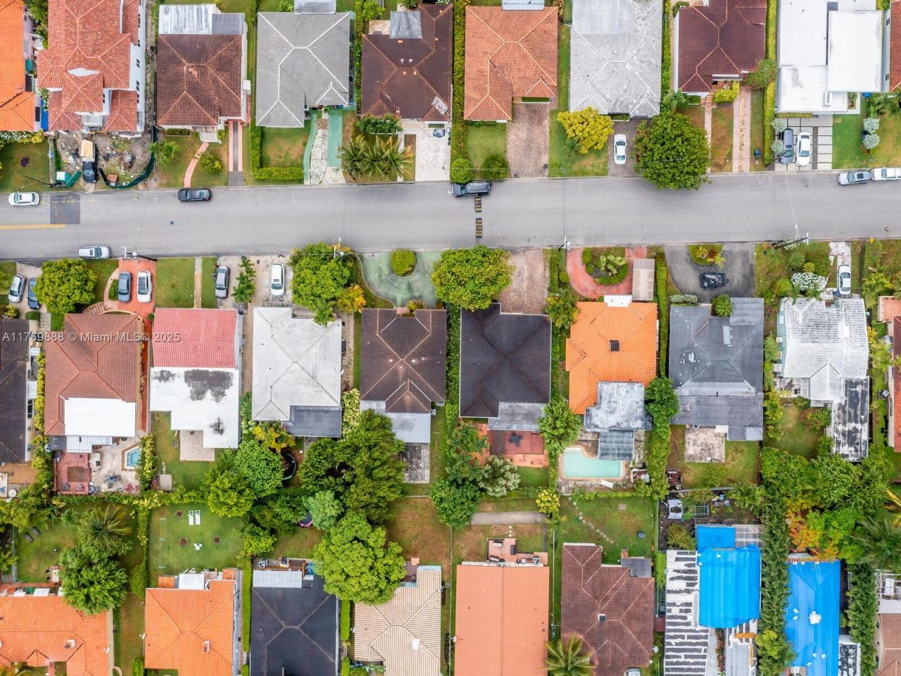 9441 Byron Ave, Surfside, FL 33154 Photo