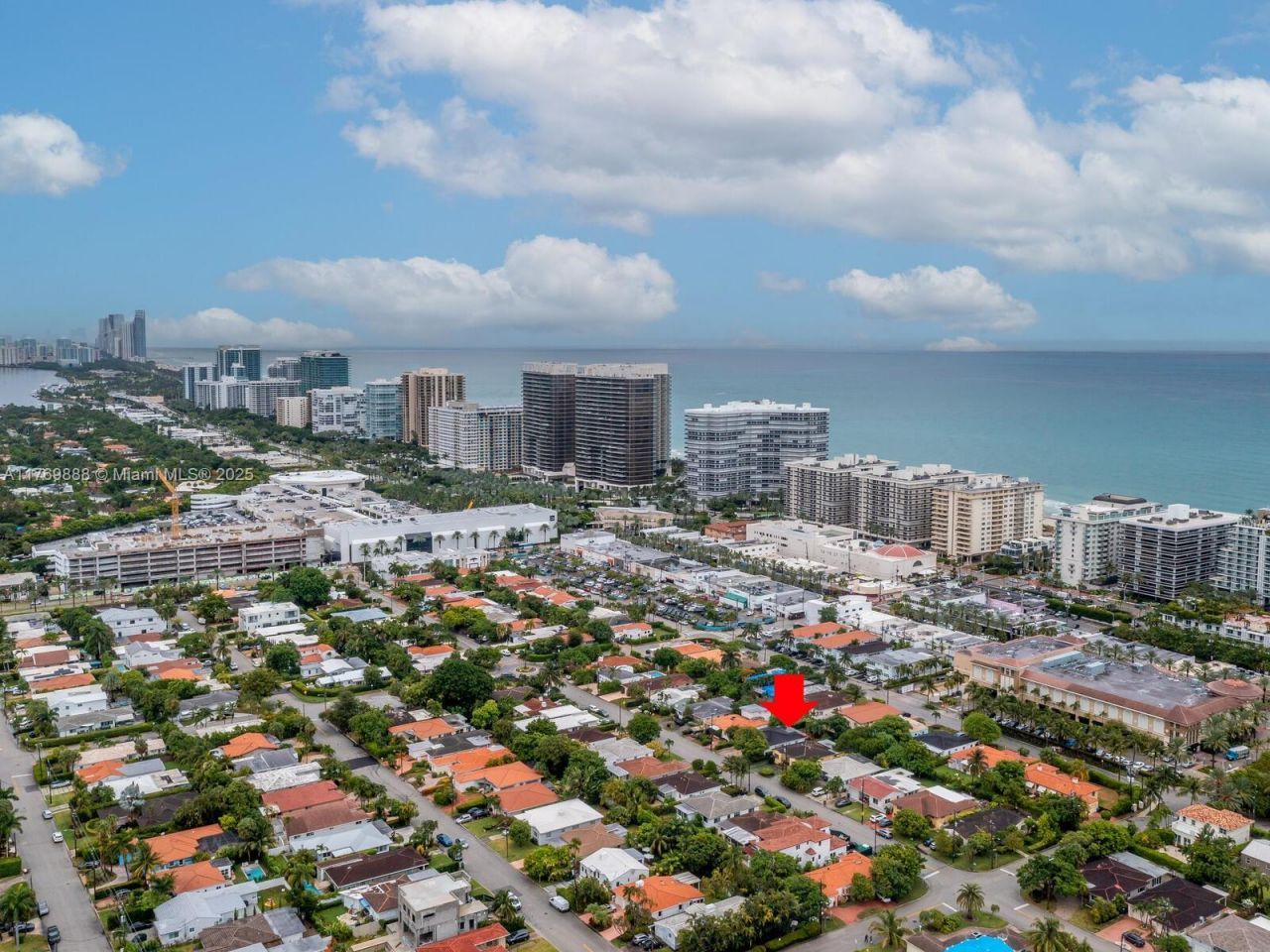 9441 Byron Ave, Surfside, FL 33154 Photo