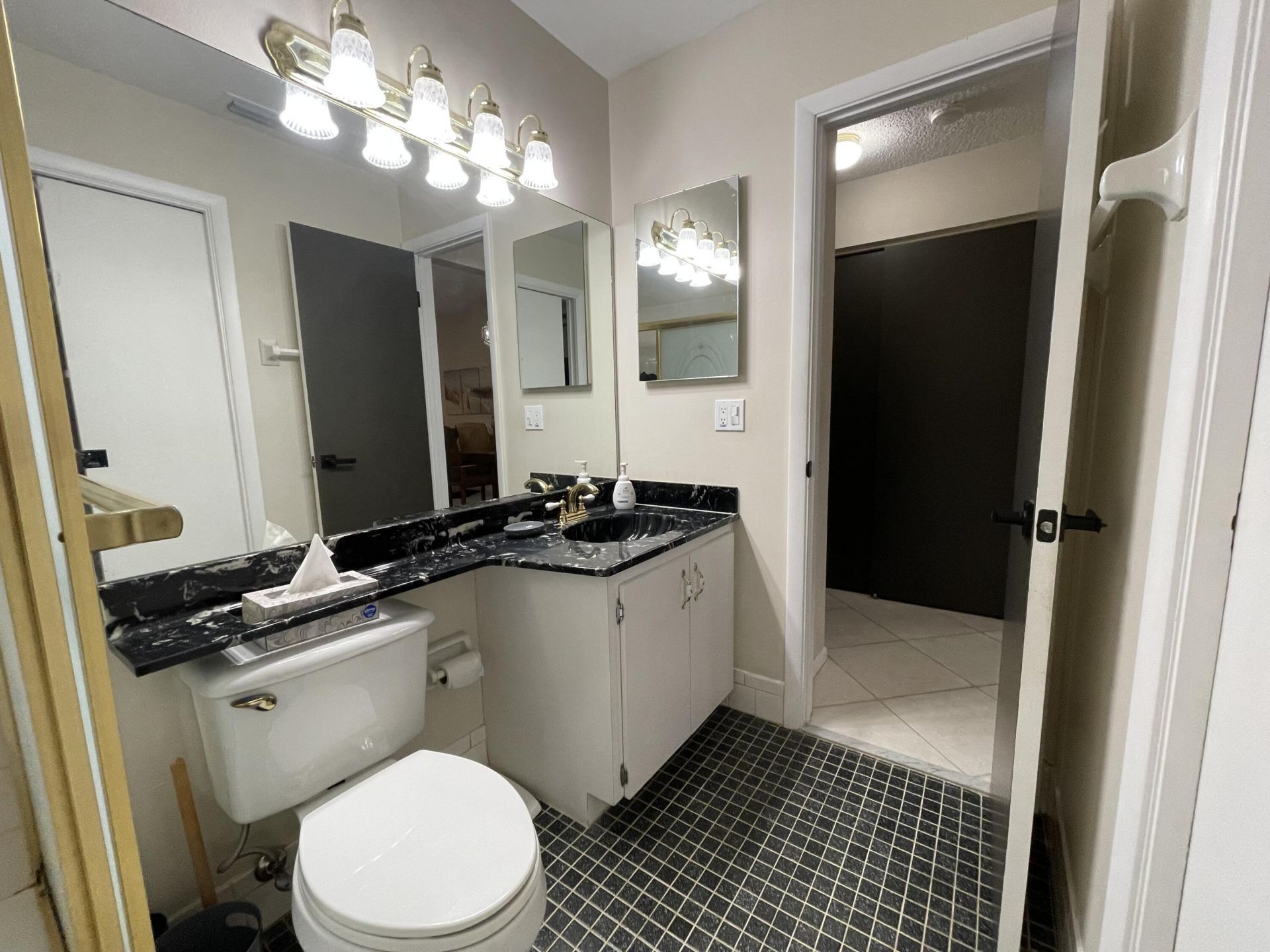 354 SW 28th Avenue, Delray Beach, FL 33445 Photo