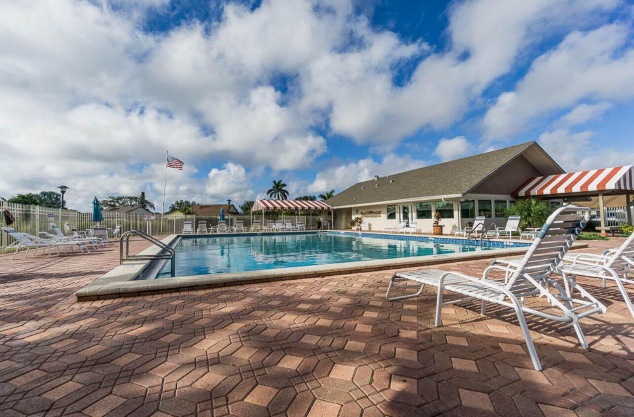 354 SW 28th Avenue, Delray Beach, FL 33445 Photo