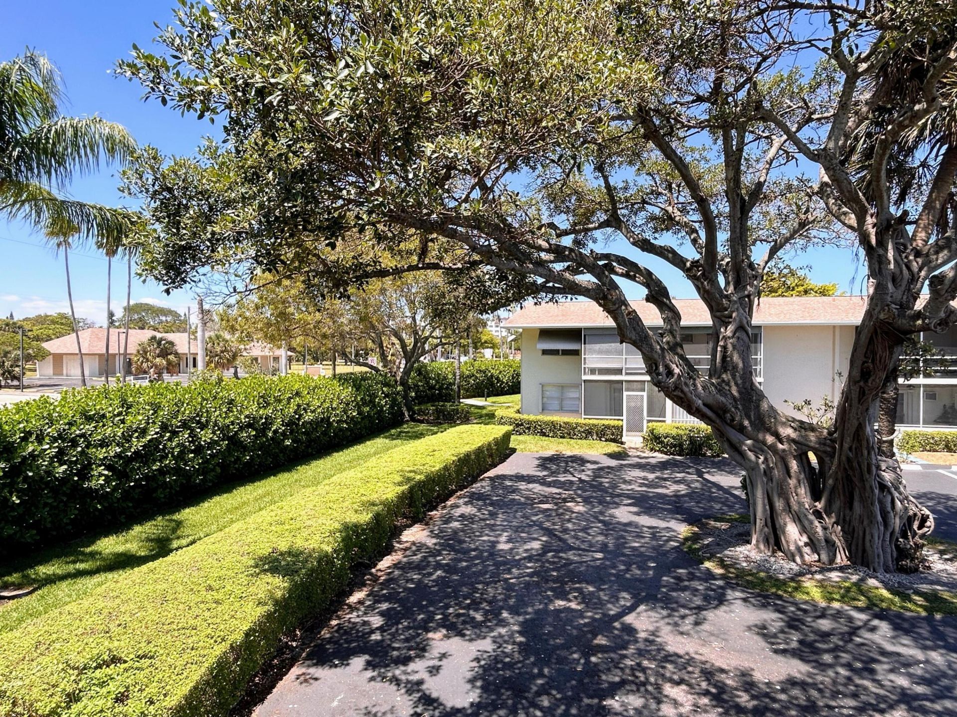 620 Horizons, Unit 201, Boynton Beach, FL 33435 Photo