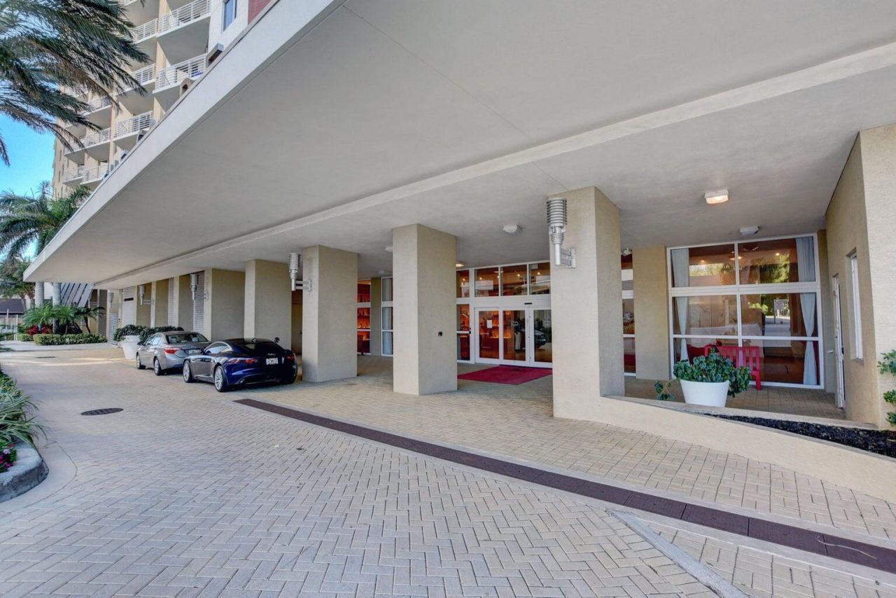 1551 N Flagler Drive, Unit 802, West Palm Beach, FL 33401 Photo