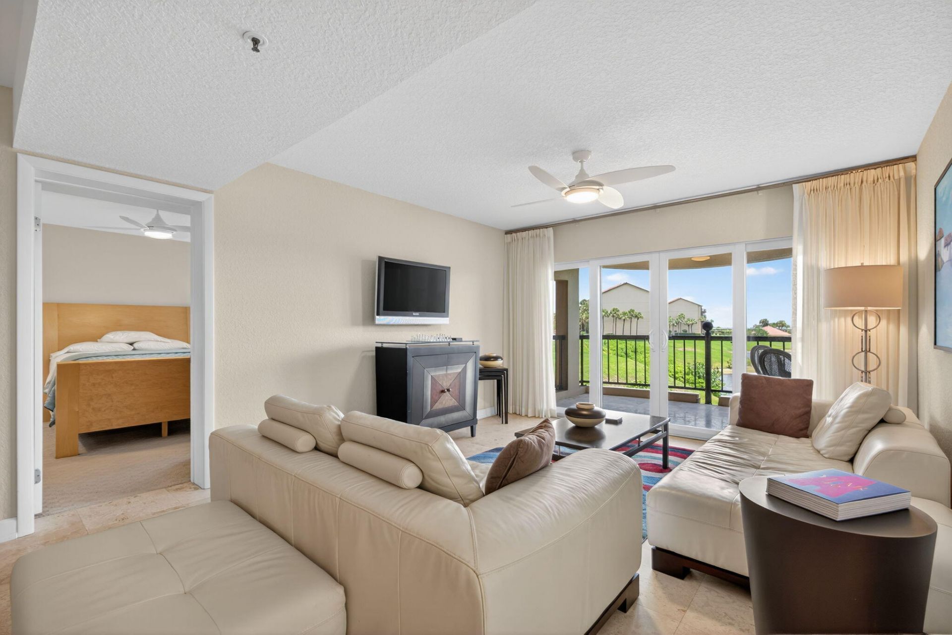 401 Ocean Bluffs Boulevard, Unit 205, Jupiter, FL 33477 Photo