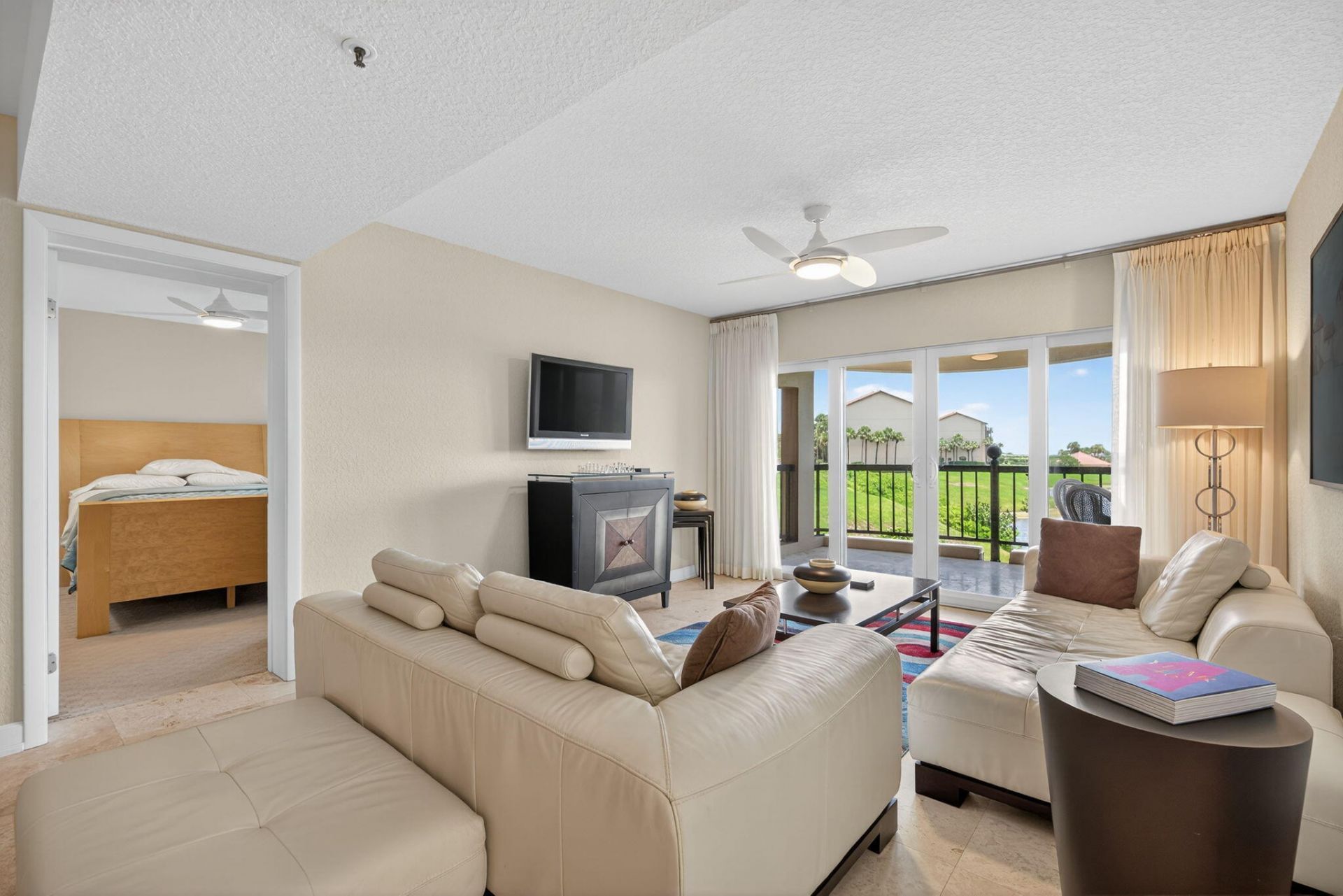 401 Ocean Bluffs Boulevard, Unit 205, Jupiter, FL 33477 Photo
