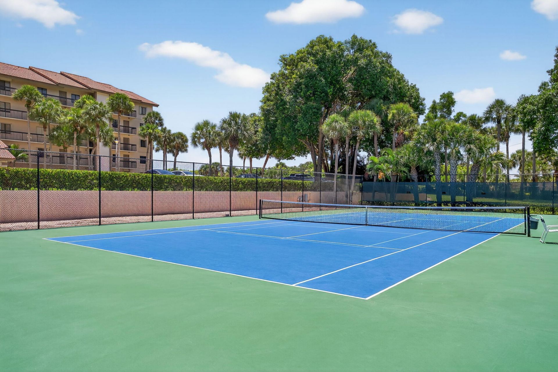 401 Ocean Bluffs Boulevard, Unit 205, Jupiter, FL 33477 Photo