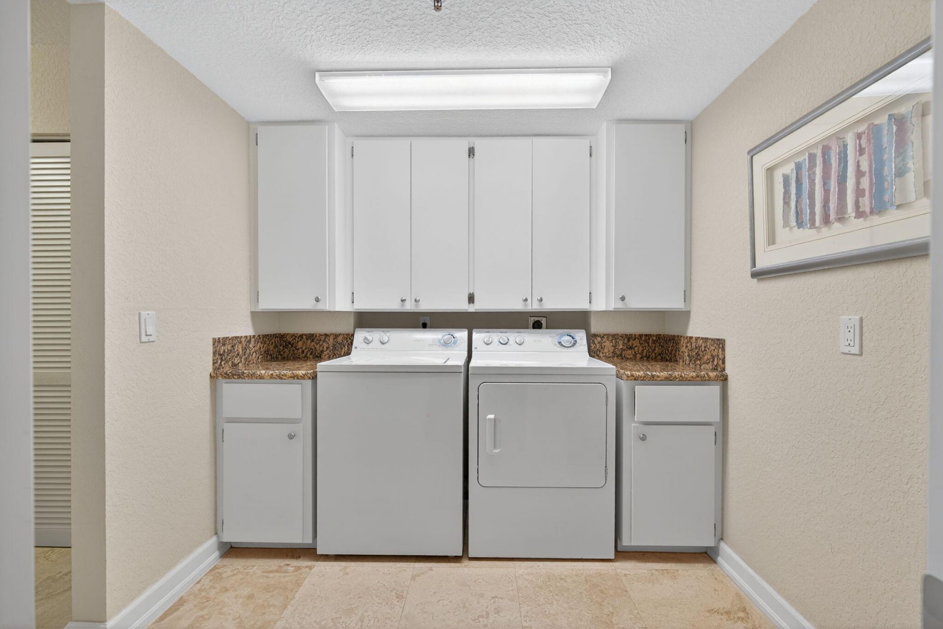 401 Ocean Bluffs Boulevard, Unit 205, Jupiter, FL 33477 Photo