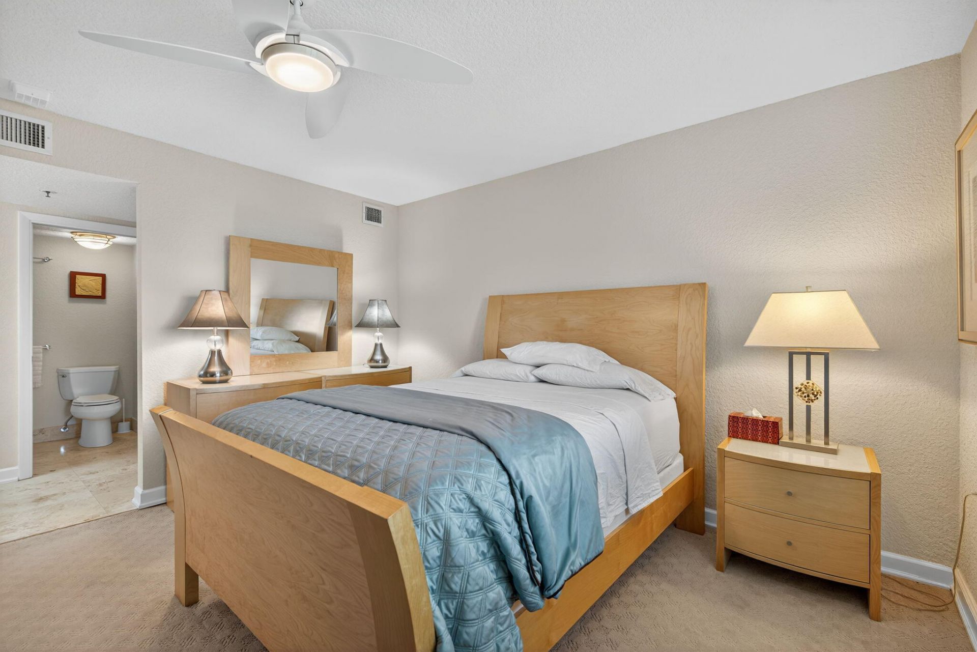 401 Ocean Bluffs Boulevard, Unit 205, Jupiter, FL 33477 Photo