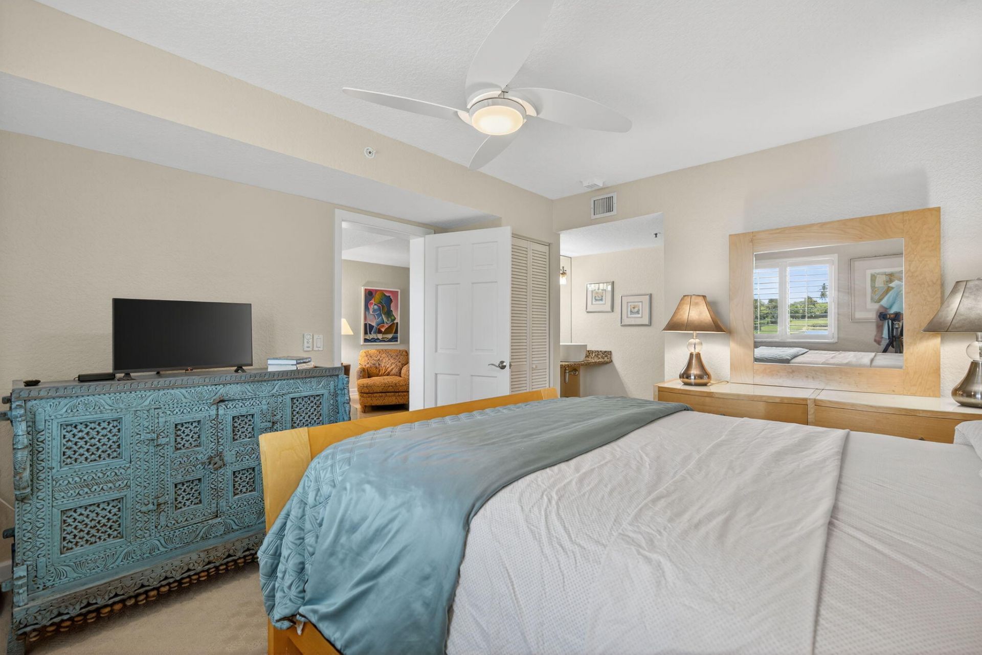401 Ocean Bluffs Boulevard, Unit 205, Jupiter, FL 33477 Photo