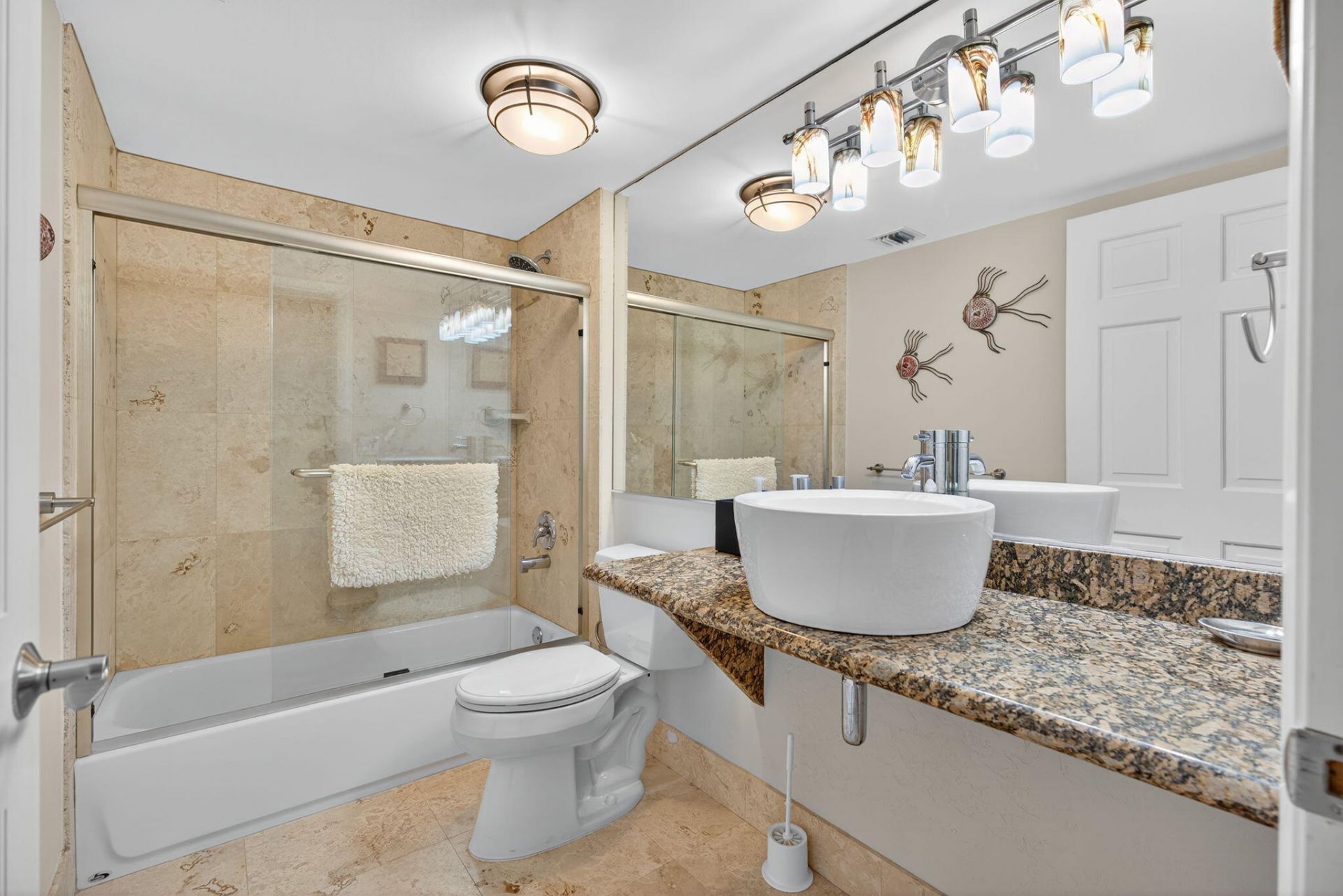 401 Ocean Bluffs Boulevard, Unit 205, Jupiter, FL 33477 Photo