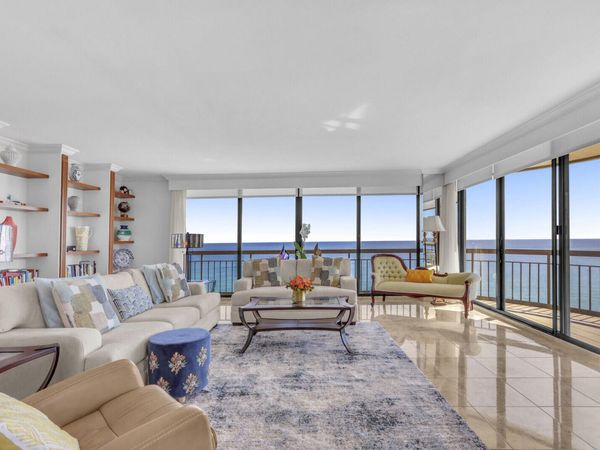 4000 N Ocean Drive, Unit 1702, Singer Island, FL 33404