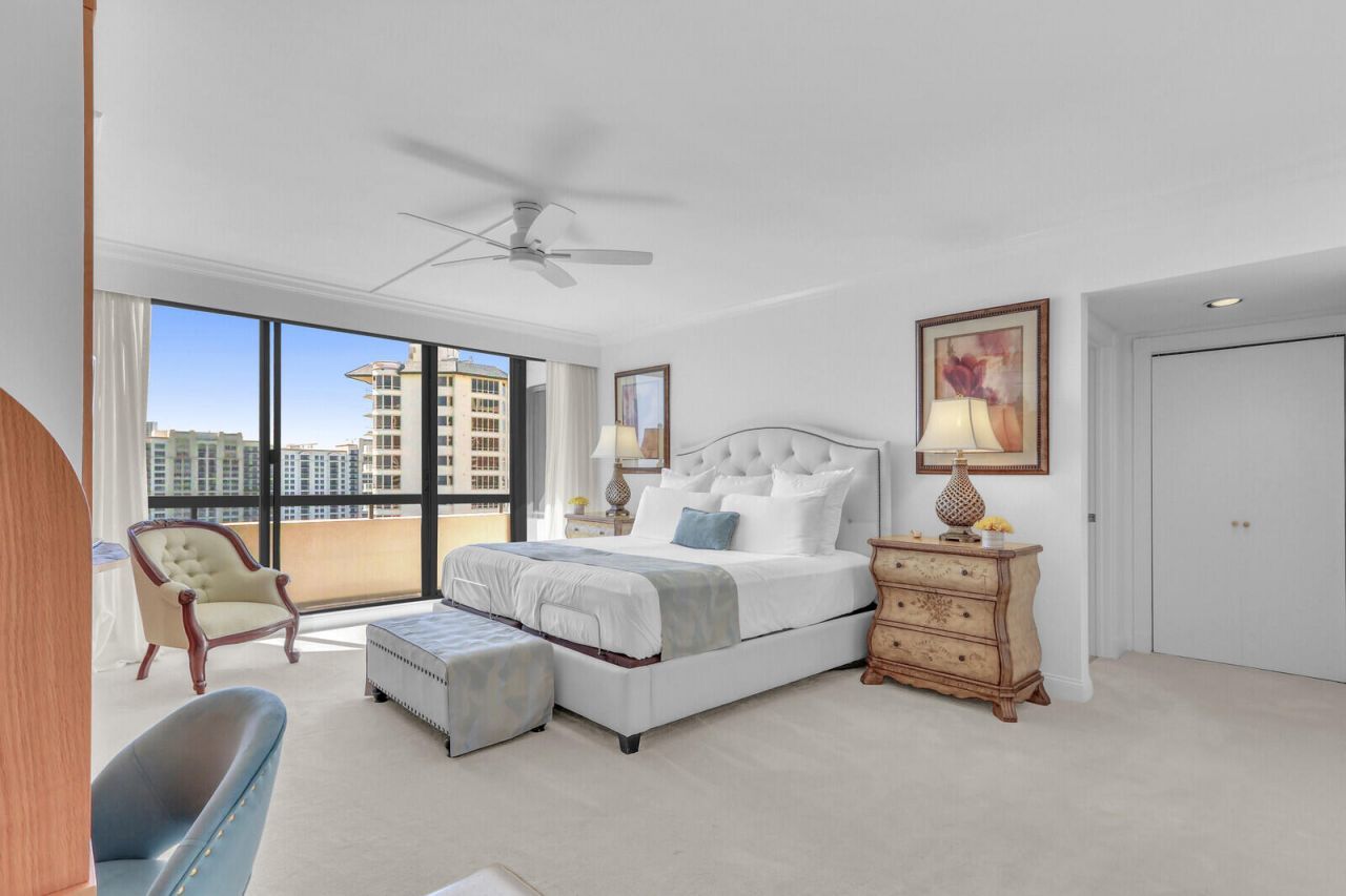 4000 N Ocean Drive, Unit 1702, Singer Island, FL 33404 Photo