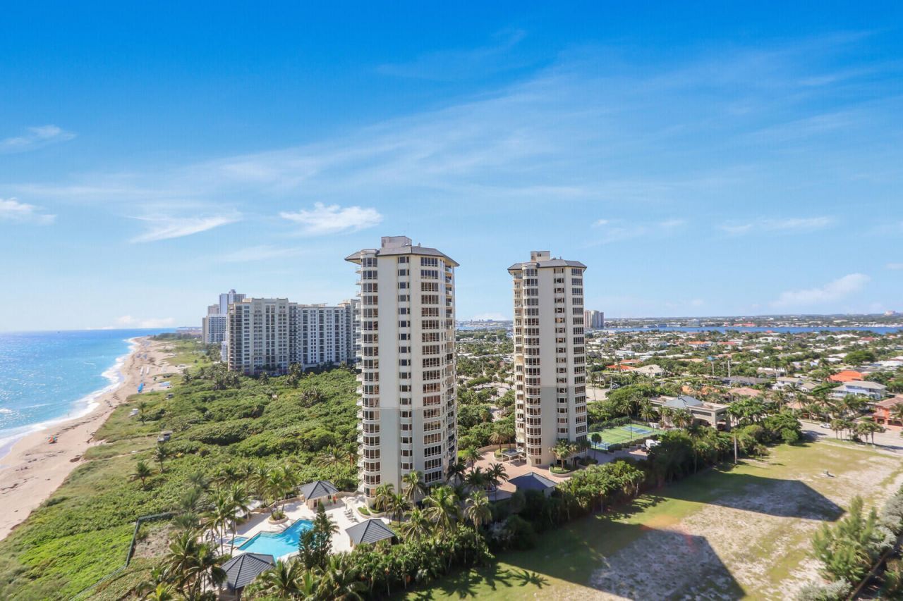 4000 N Ocean Drive, Unit 1702, Singer Island, FL 33404 Photo