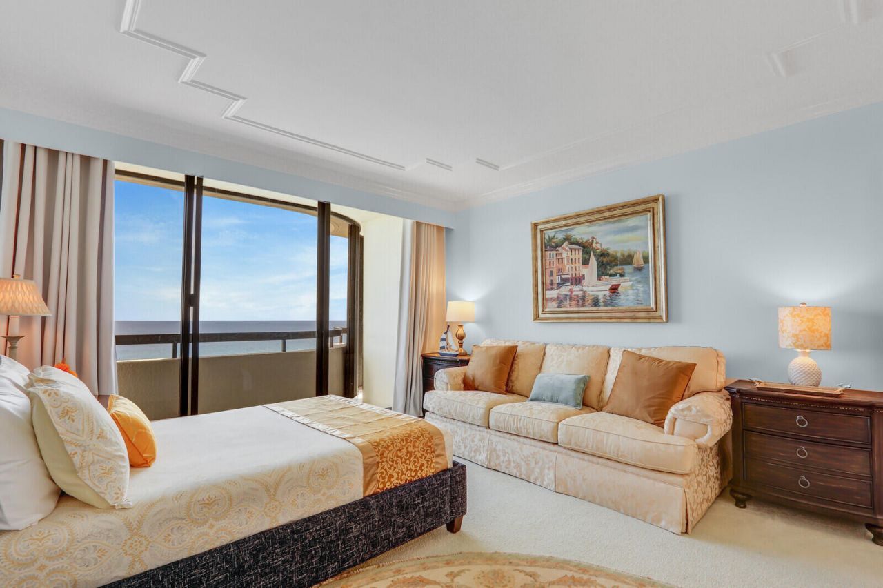 4000 N Ocean Drive, Unit 1702, Singer Island, FL 33404 Photo