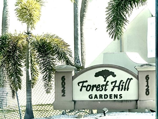 6100 Forest Hill Boulevard, Unit 105, West Palm Beach, FL 33415