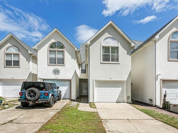 7222 Majestic Boulevard, Navarre, FL 32566