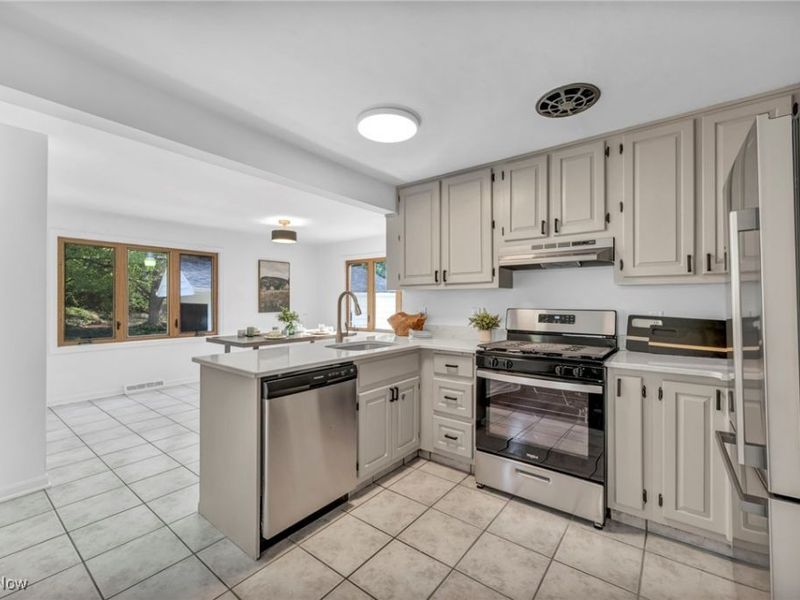 6959 Mill Road, Brecksville, OH 44141 Photo 10