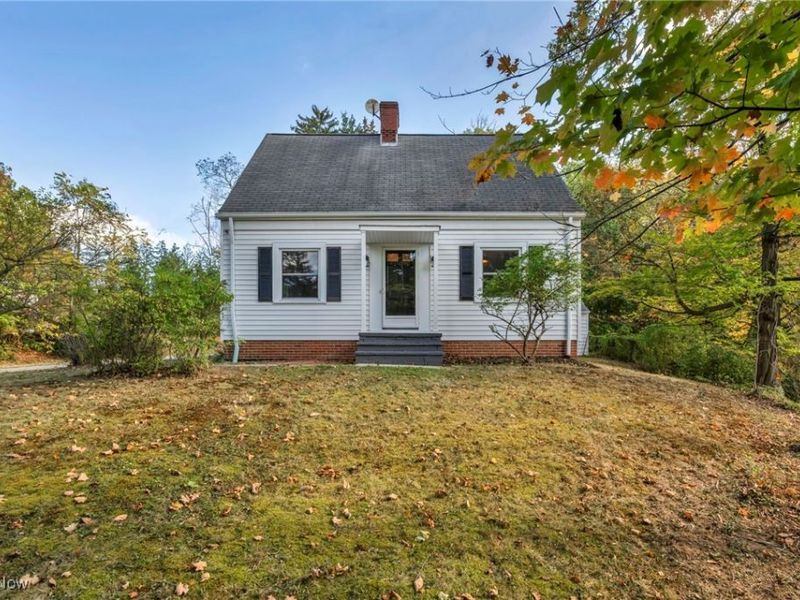 6959 Mill Road, Brecksville, OH 44141 Photo 2