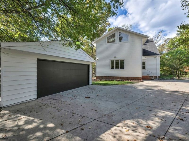 6959 Mill Road, Brecksville, OH 44141 Photo 47