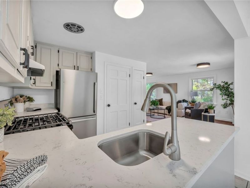 6959 Mill Road, Brecksville, OH 44141 Photo 9