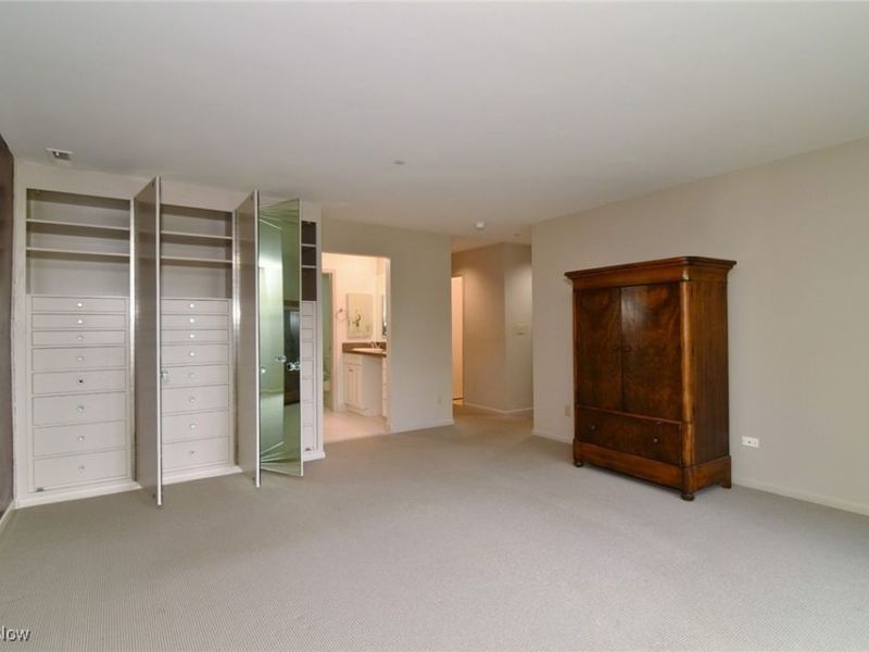 27500 Cedar Road, Unit 403, Beachwood, OH 44122 Photo 13