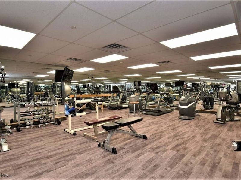 27500 Cedar Road, Unit 403, Beachwood, OH 44122 Photo 25