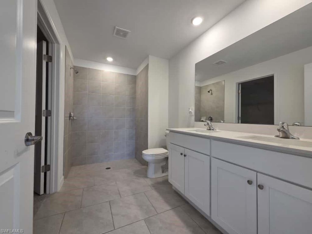 3403 34 St Sw, Lee, FL 33976 Photo