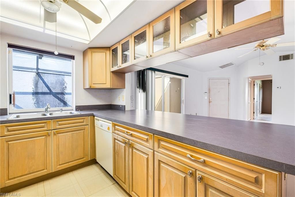 13670 Abbey Dr, Unit 4, Fort Myers, FL 33919 Photo