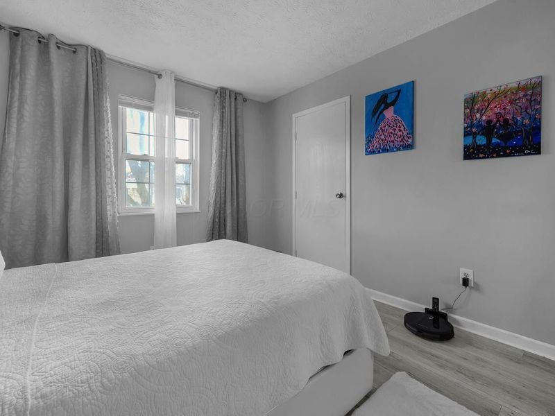 2292 Laurelwood Drive, Unit 2292L, Columbus, OH 43229 Photo 17