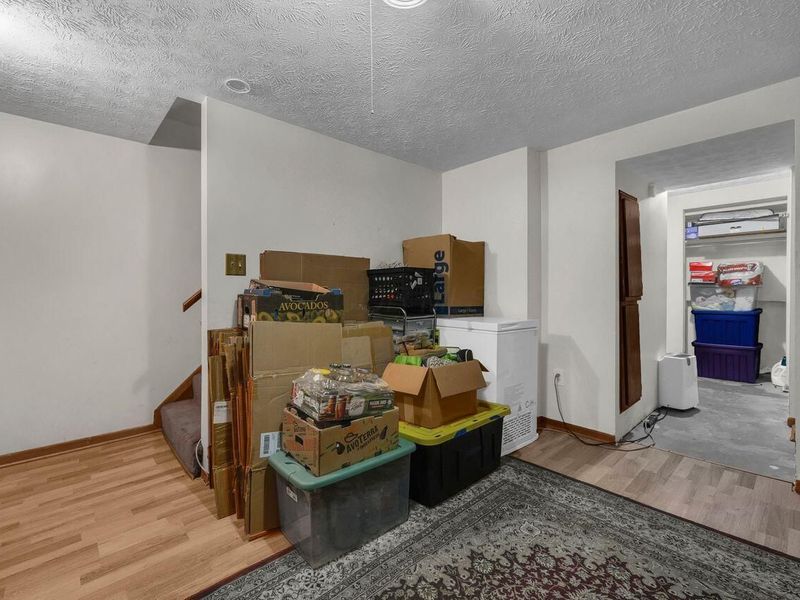 2292 Laurelwood Drive, Unit 2292L, Columbus, OH 43229 Photo 23