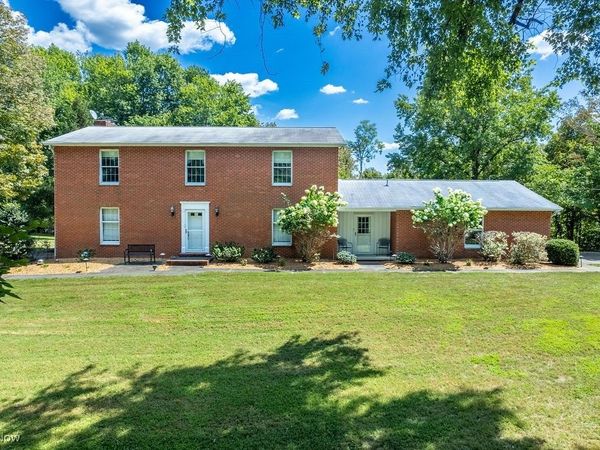 1252 New England Ridge Road, Washington, WV 26181