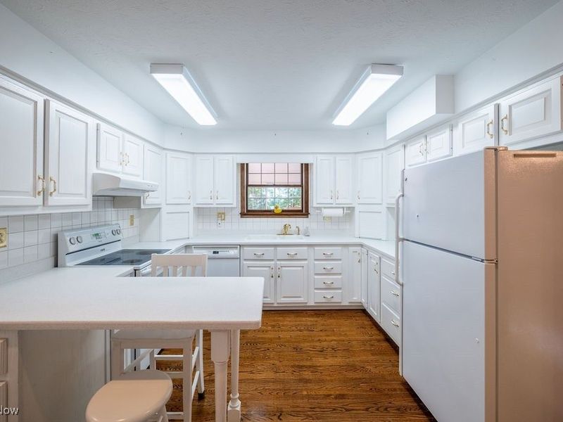 1252 New England Ridge Road, Washington, WV 26181 Photo 10