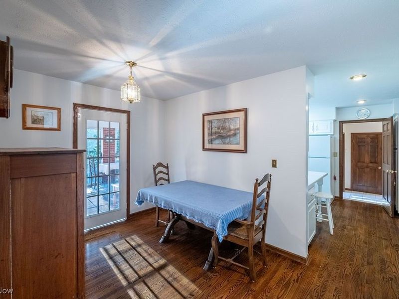 1252 New England Ridge Road, Washington, WV 26181 Photo 12