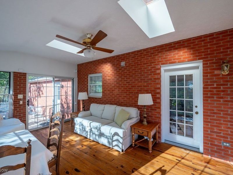 1252 New England Ridge Road, Washington, WV 26181 Photo 18