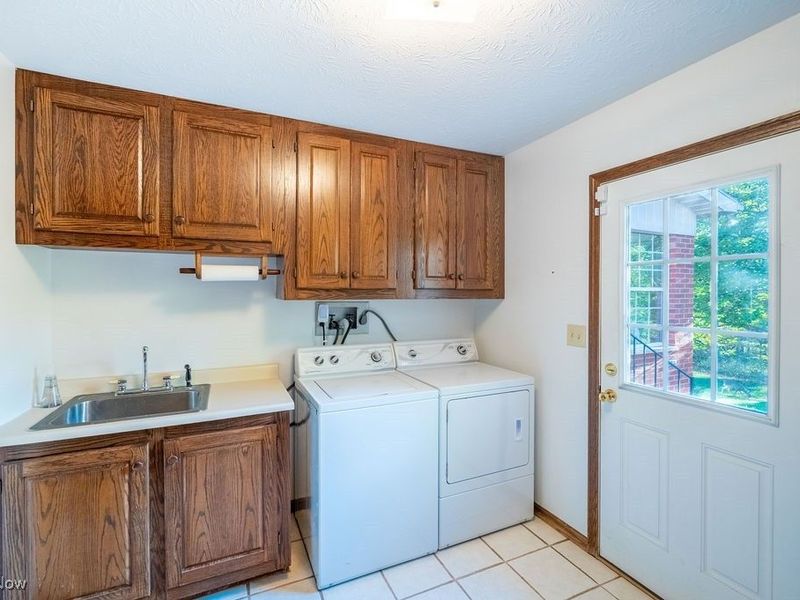 1252 New England Ridge Road, Washington, WV 26181 Photo 21