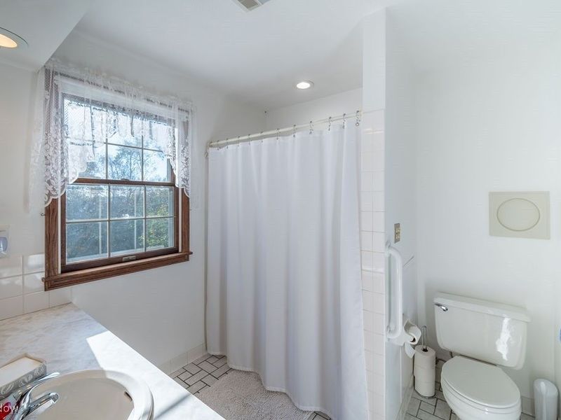 1252 New England Ridge Road, Washington, WV 26181 Photo 26