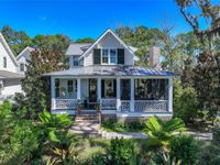 101 Broadbent Way Primary Photo