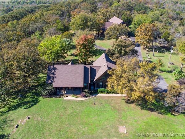 22217 US Hwy 59, Spiro, OK 74959