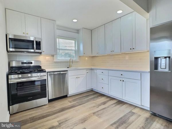 214 PARKWOOD, DUNDALK, MD 21222