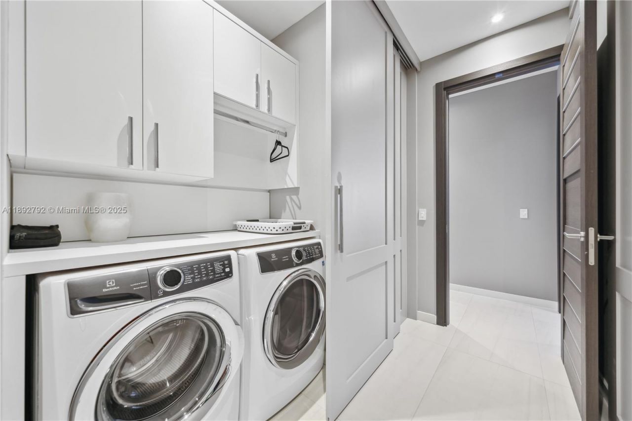 2200 N Ocean Blvd, Unit S2301, Fort Lauderdale, FL 33305 Photo