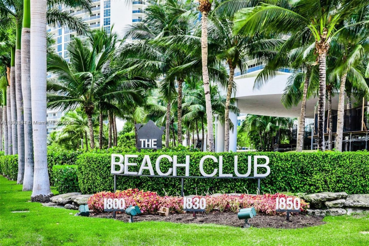 1800 S Ocean Dr, Unit 2707, Hallandale Beach, FL 33009 Photo