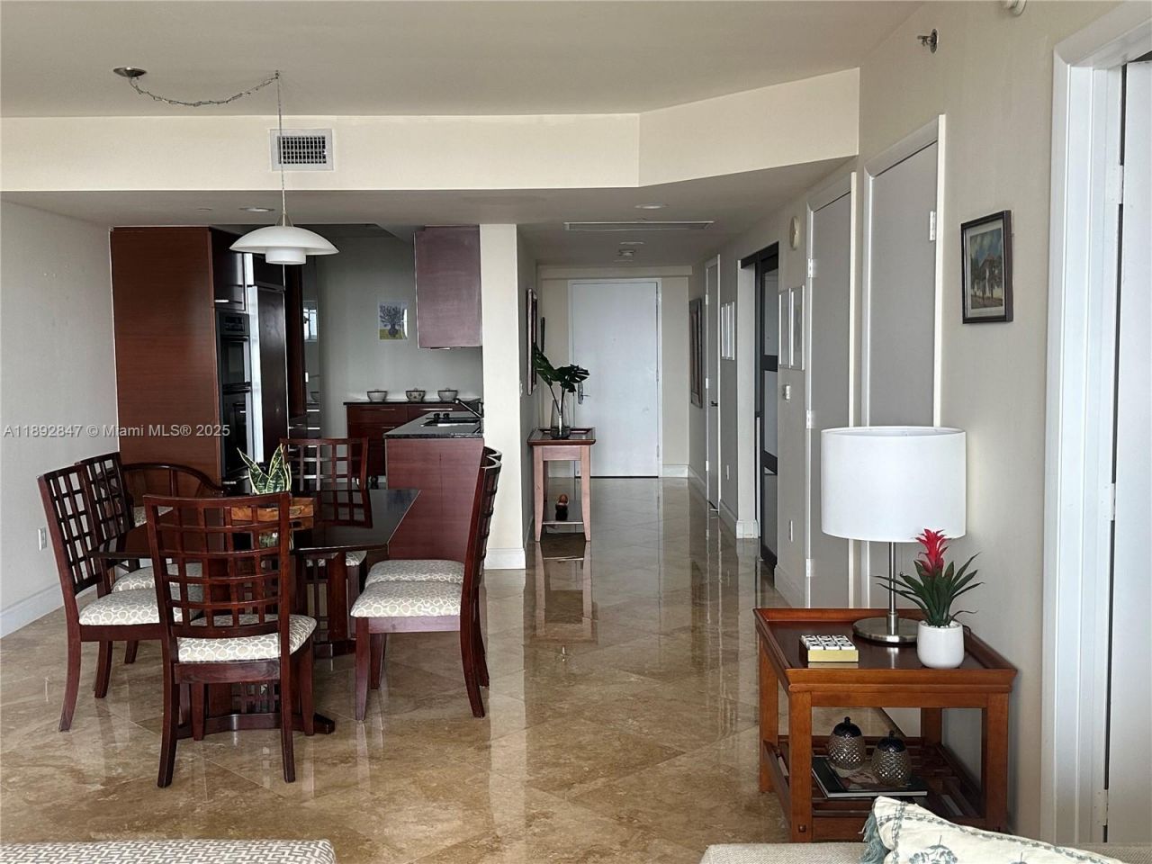 1800 S Ocean Dr, Unit 2707, Hallandale Beach, FL 33009 Photo