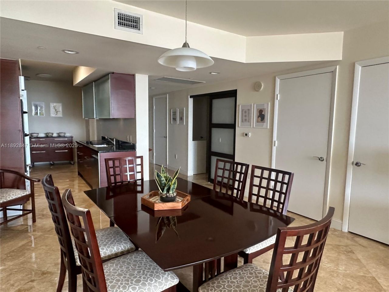 1800 S Ocean Dr, Unit 2707, Hallandale Beach, FL 33009 Photo