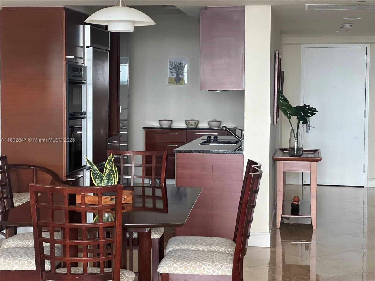 1800 S Ocean Dr, Unit 2707, Hallandale Beach, FL 33009 Photo