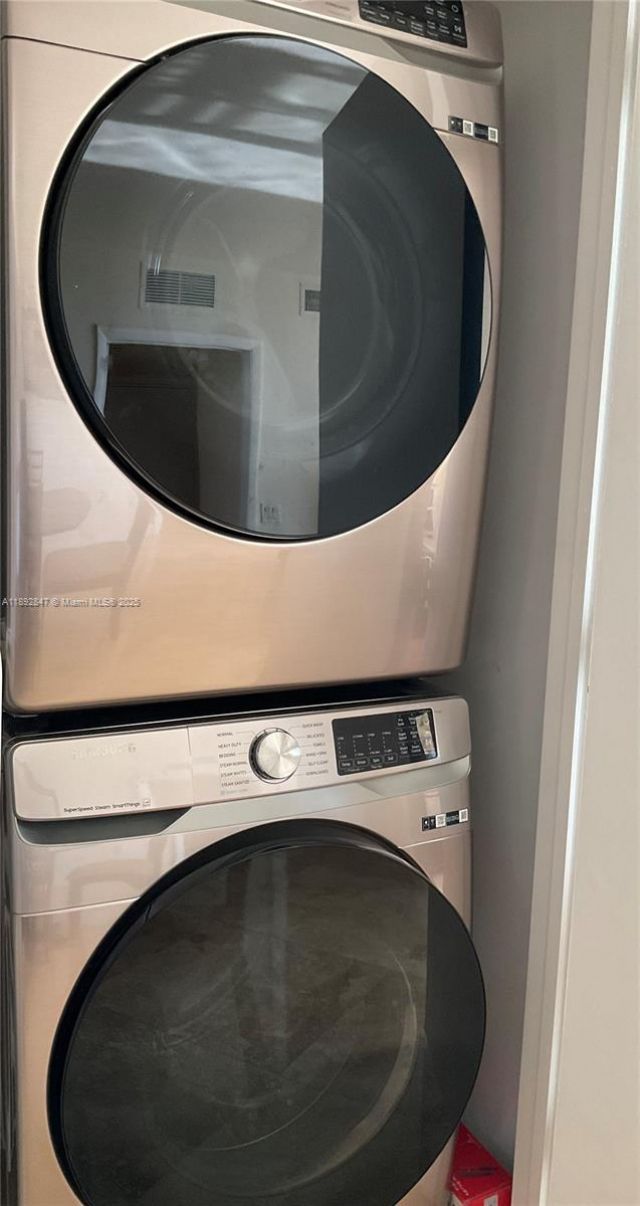 1800 S Ocean Dr, Unit 2707, Hallandale Beach, FL 33009 Photo