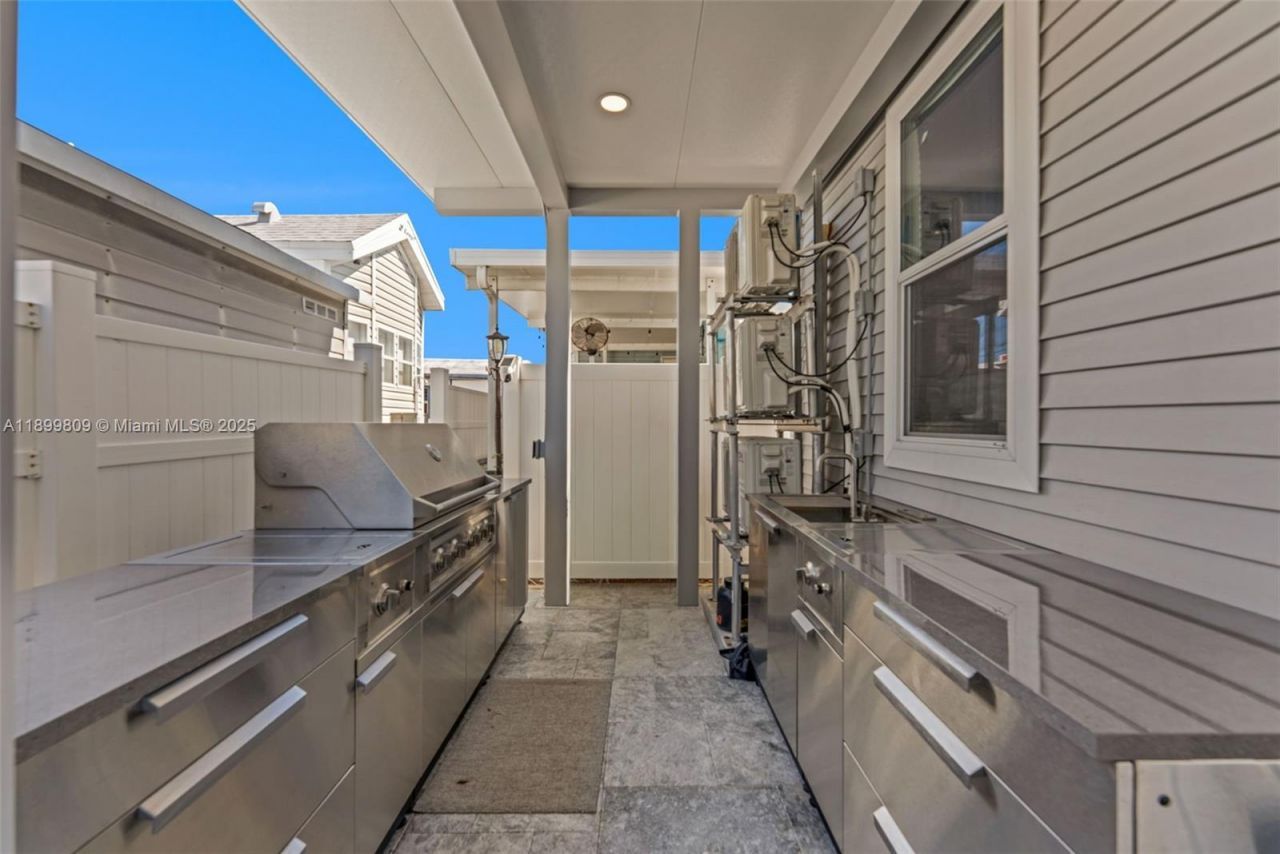 325 Calusa St  Lot 318, Key Largo, FL 33037 Photo