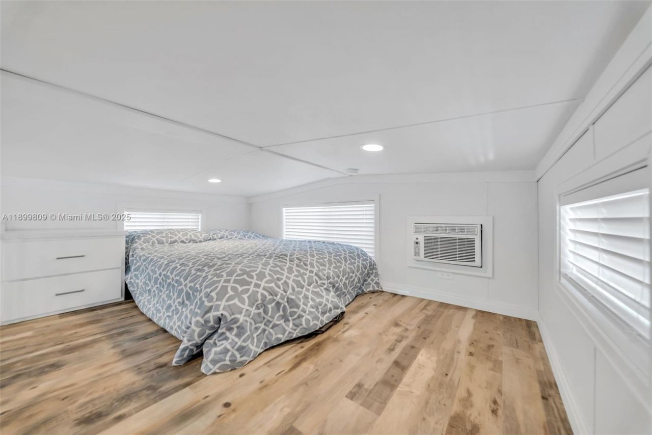 325 Calusa St  Lot 318, Key Largo, FL 33037 Photo