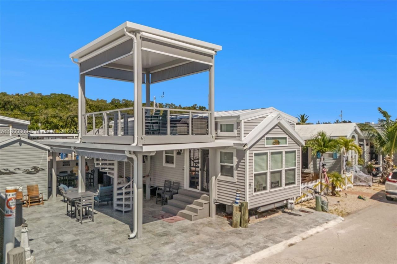 325 Calusa St  Lot 318, Key Largo, FL 33037 Photo