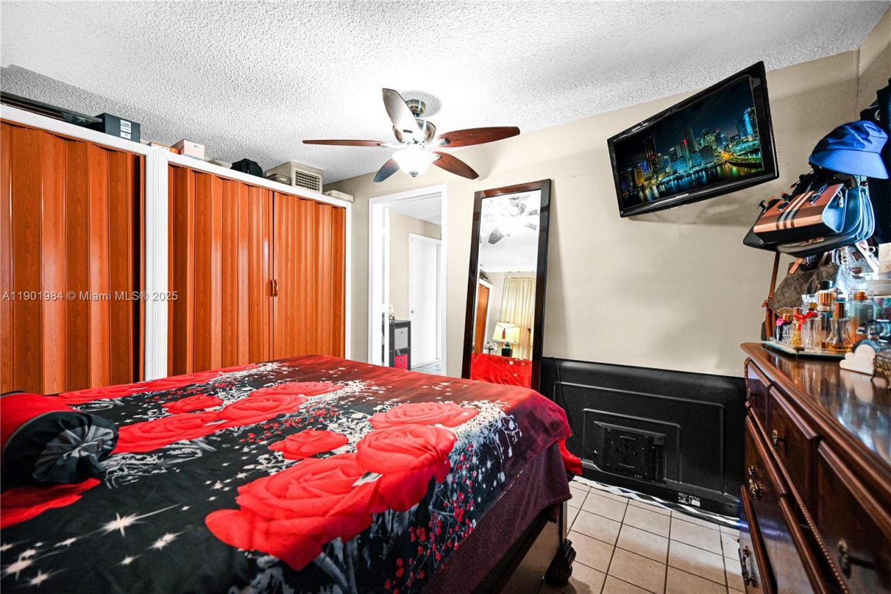 11953 SW 268th Ter, Miami, FL 33032 Photo