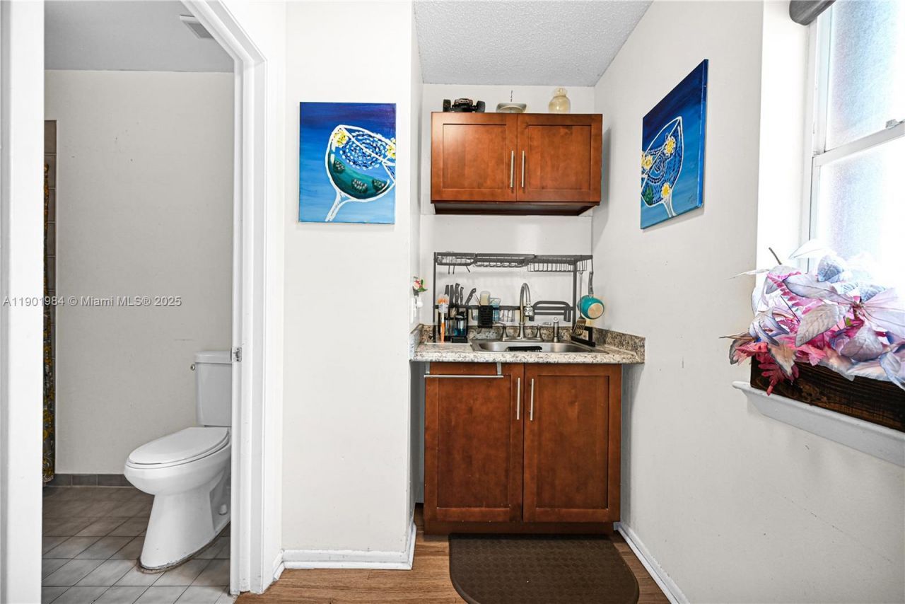 11953 SW 268th Ter, Miami, FL 33032 Photo